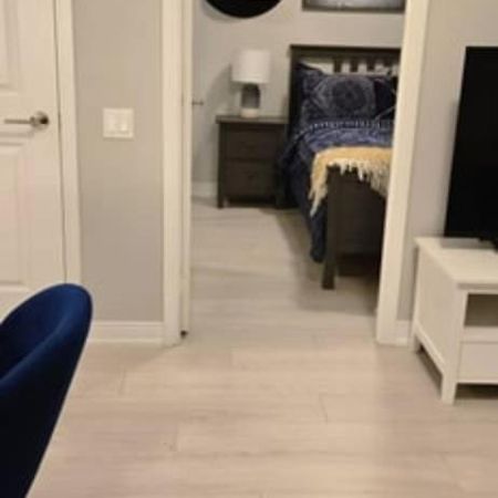 Nahani Way Properties Місісаґа Екстер'єр фото